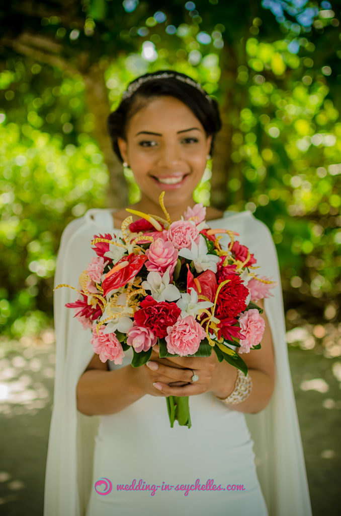 Expatriate Wedding Offers Getting Married in SeychellesWeddings in